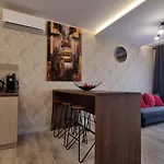 Apartment Q Zenith- Trzypokojowy, Klimatyzowany Przy Manufakturze Z Garazem Gratis, Fv Łódź