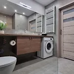 Q Zenith- Trzypokojowy, Klimatyzowany Przy Manufakturze Z Garazem Gratis, Fv Łódź