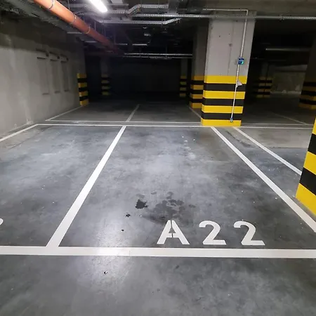 Q Zenith- Trzypokojowy, Klimatyzowany Przy Manufakturze Z Garazem Gratis, Fv *