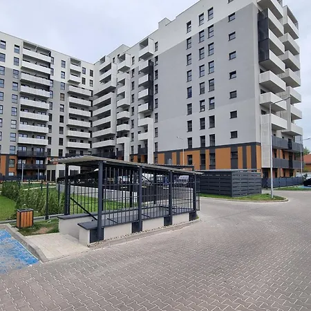 Q Zenith- Trzypokojowy, Klimatyzowany Przy Manufakturze Z Garazem Gratis, Fv 罗兹