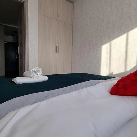 Q Zenith- Trzypokojowy, Klimatyzowany Przy Manufakturze Z Garazem Gratis, Fv 公寓 *