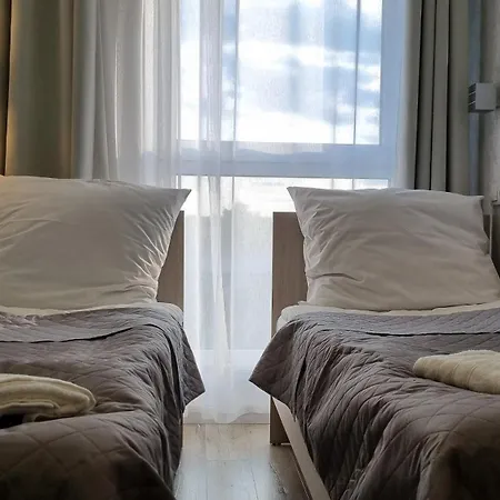 公寓 Q Zenith- Trzypokojowy, Klimatyzowany Przy Manufakturze Z Garazem Gratis, Fv 罗兹