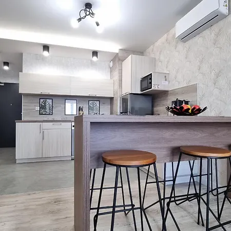 Q Zenith- Trzypokojowy Z Garazem Gratis, Manufaktura Fv Apartment *