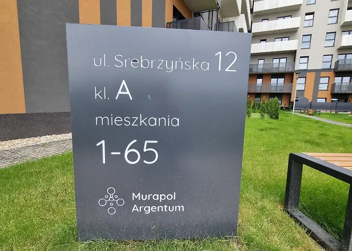 Q Zenith- Trzypokojowy, Klimatyzowany Przy Manufakturze Z Garazem Gratis, Fv 아파트