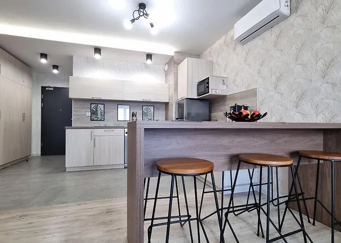 Q Zenith- Trzypokojowy, Klimatyzowany Przy Manufakturze Z Garazem Gratis, Fv Lejlighed *